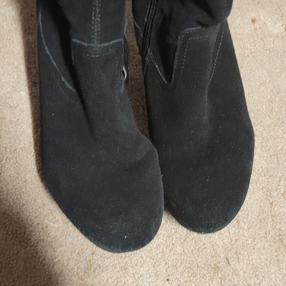 Steve Madden Xenonn 6.5 thigh high boots - Picture 3 of 7